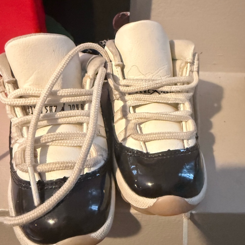 Jordan Kids Cream and Dark brown Neapolitan jordan 11
